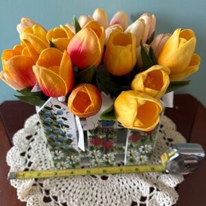 Faux Tulip NWT